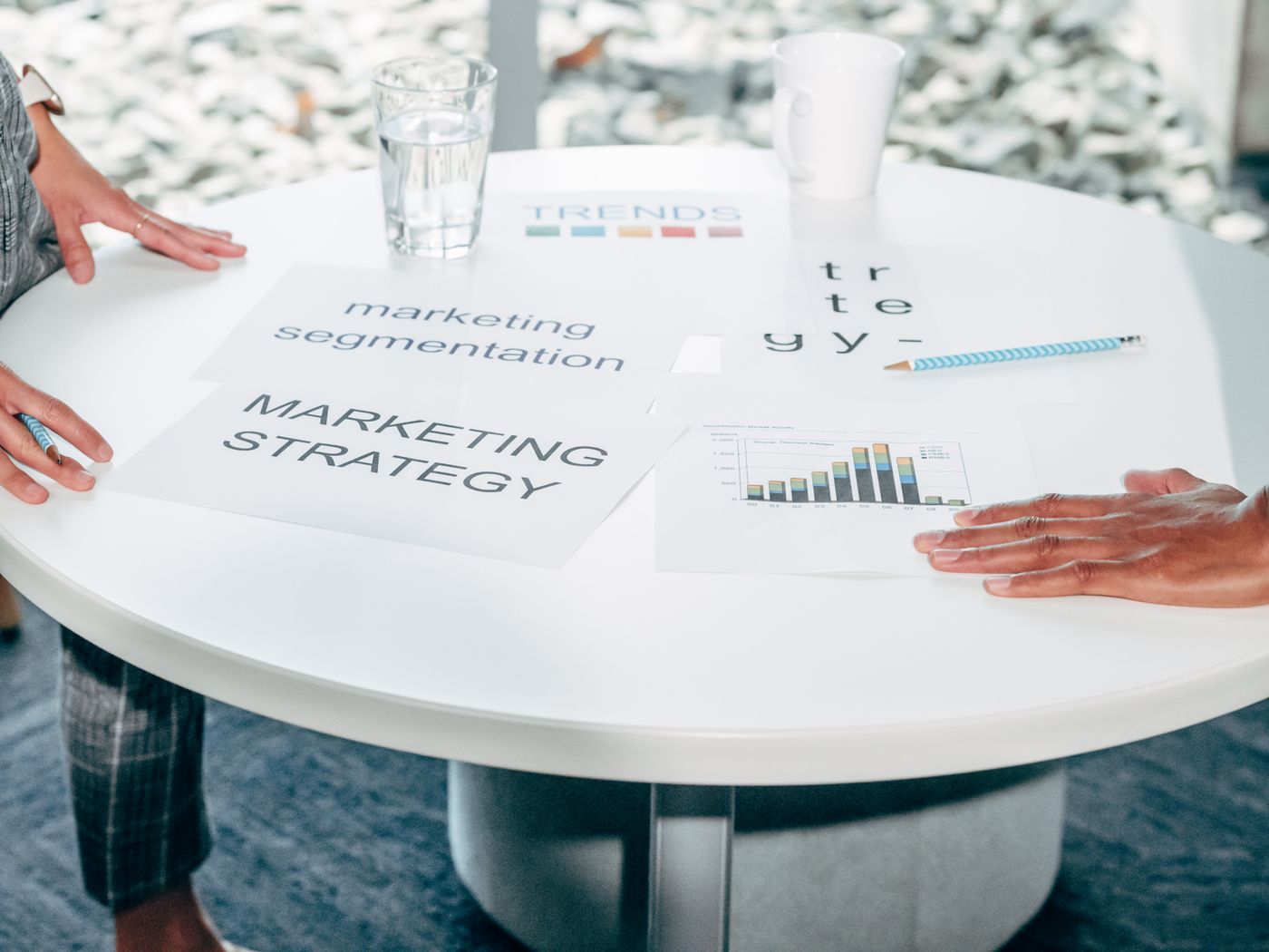 People Discuss Strategy Documents